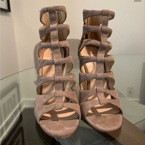 Marc Fisher Heels - Picture 1 of 6